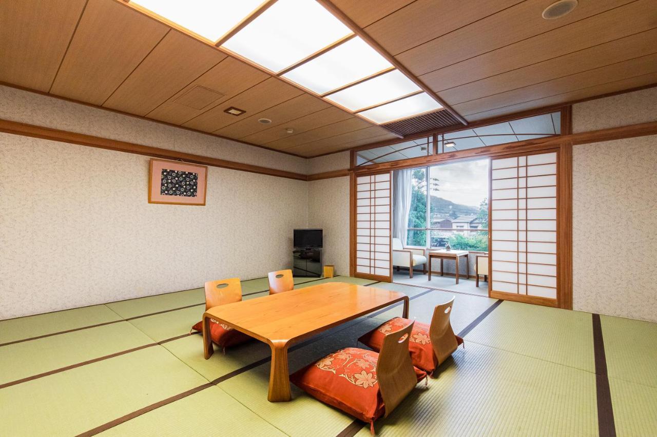 Yufuin Kotobuki Hananosho Eksteriør billede